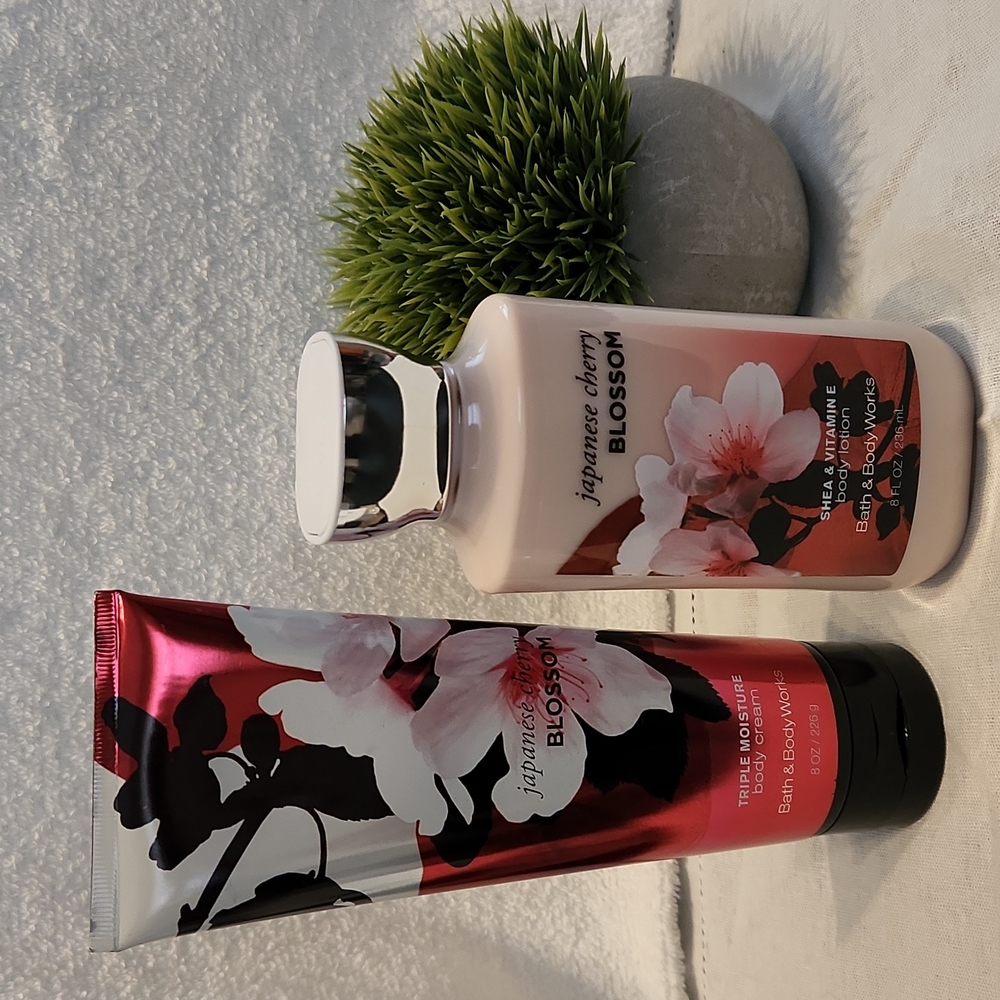 Bath & Body Works Japanese Cherry Blossom Bundle
